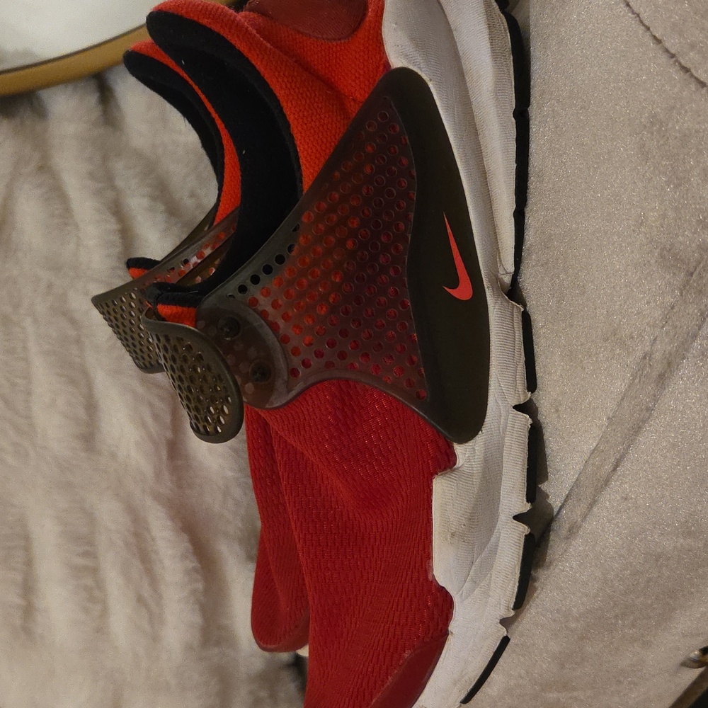 Nike Sock Dart Red and Black Slip-On Sneakers - Picture 5 of 12